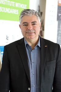 Luigi Ferrara in Living in a Global Village