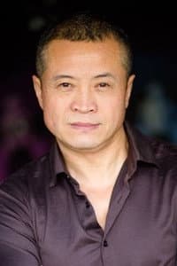 Vincent Wang in Fleurs dans le miroir, lune dans l'eau