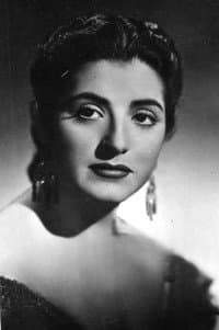 Juanita Reina in Lola la Piconera
