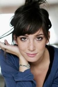 Nora in Les histoires d'amour finissent mal... en général