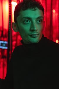 Jordan Perry in The Auteur
