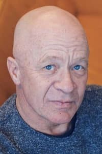 Lee Fealy in Bad CGI Gator