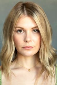 Hannah Arterton in Hide and Seek