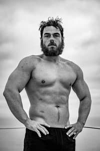Ross Edgley in La vague perdue