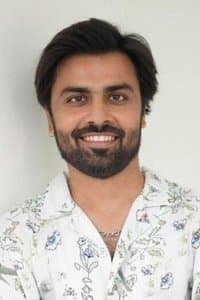 Jitendra Kumar in Jaadugar