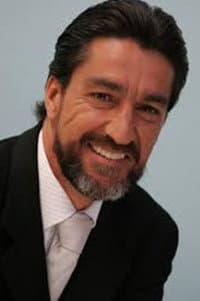 Luis Fernando Montoya in La Vida Secreta de Isabel Goncourt