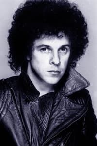 Leo Sayer in The Raccoons on Ice