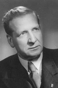 Artturi Laakso in Varuskunnan "pikku" morsian