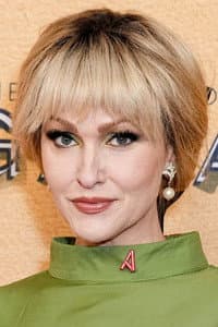 Jenn Lyon in Claws