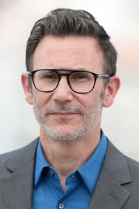 Michel Hazanavicius in Jacky au royaume des filles