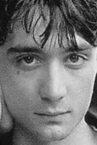Julien Rassam in Albert souffre