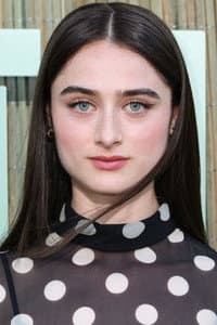 Raffey Cassidy in Molly Moon en haar ongelooflijke hypnoseboek