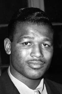 Sugar Ray Robinson in Sugar Ray Robinson: The Bright Lights and Dark Shadows of a Champion