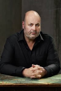 Jernej Šugman in Kratki stiki