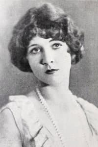 Julanne Johnston in Better Times