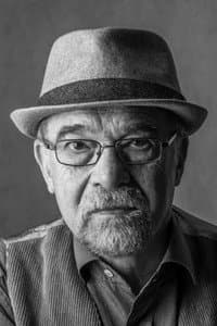 Mahmoud Behrouzian in The Old Man and the Barber