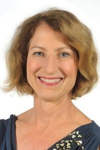 Tracy Eck in Disneyland Paris : Les Secrets du château