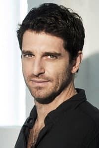 Giampaolo Morelli in La donna della domenica