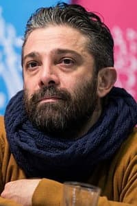 Houman Kiai in متری شش و نیم