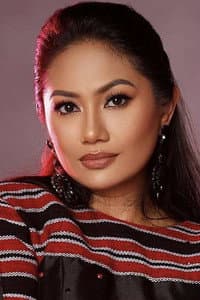 Angeli Bayani in Everyone Knows Every Juan
