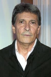 Juan Ferrara in No hay cruces en el mar
