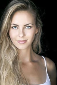 Kathrine Kohl in Jacob the Baker