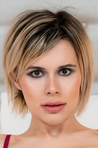 Yulia Masakowa in Trans Sexual Chemistry 2