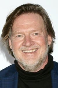 Donal Logue in The Ex