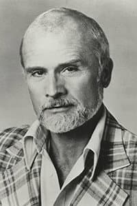 Louis Edmonds in Casting Shadows