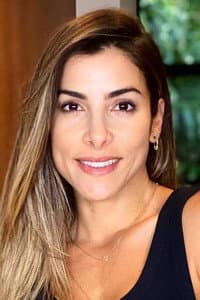 Natalia Sáenz in Pecados de una profesora