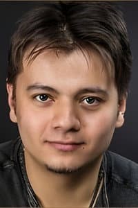 Abdulaziz Xodjaev in Soyabon