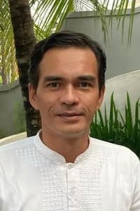 Teddy Syach in Kafir: Bersekutu dengan Setan
