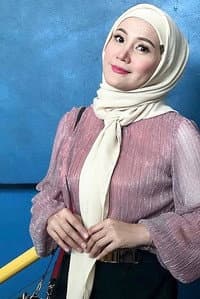 Yana Samsudin in Adnan Sempit 2
