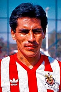 Benjamin Galindo in El Maestro: La película de Benjamín Galindo