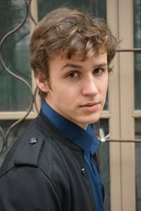 Alexei Mishinsky in Маша