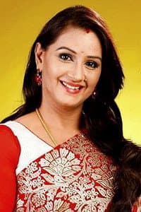 Menaka Suresh in Bhayaanak Panjaa