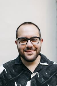 Daniel Moya in Rental