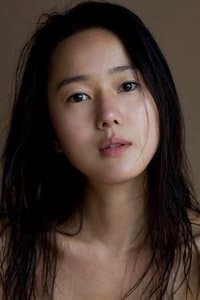 Yoon Jin-seo in Revenger