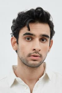 Zain Iqbal in A Message from the East