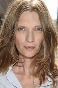 Agata Buzek in After Blue (Paradis sale)