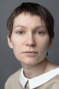 Margarita Tolstoganova in Птичка