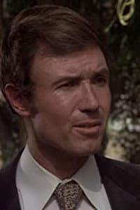 Victor Holchak in Hughes and Harlow: Angels in Hell