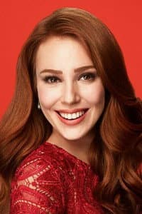 Elçin Sangu in Making of Prens