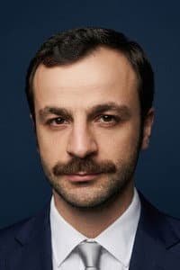 Güven Murat Akpınar in Kadın İşi Banka Soygunu