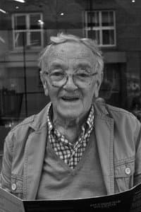 Peter de Rome in The Second Coming