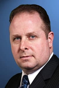 Chris McCabe Adams in Me Familia 2