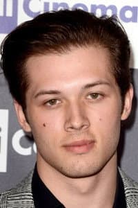 Leo Howard in You're Gonna Miss Me