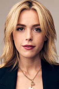 Kiernan Shipka in Red One