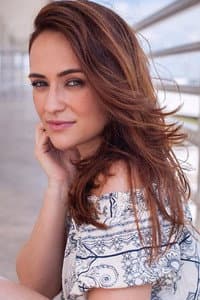Luiza Maldonado in Havia Cinzas Dentro de Mim