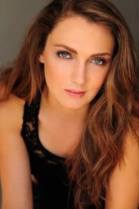 Hannah Levien in Dystopia